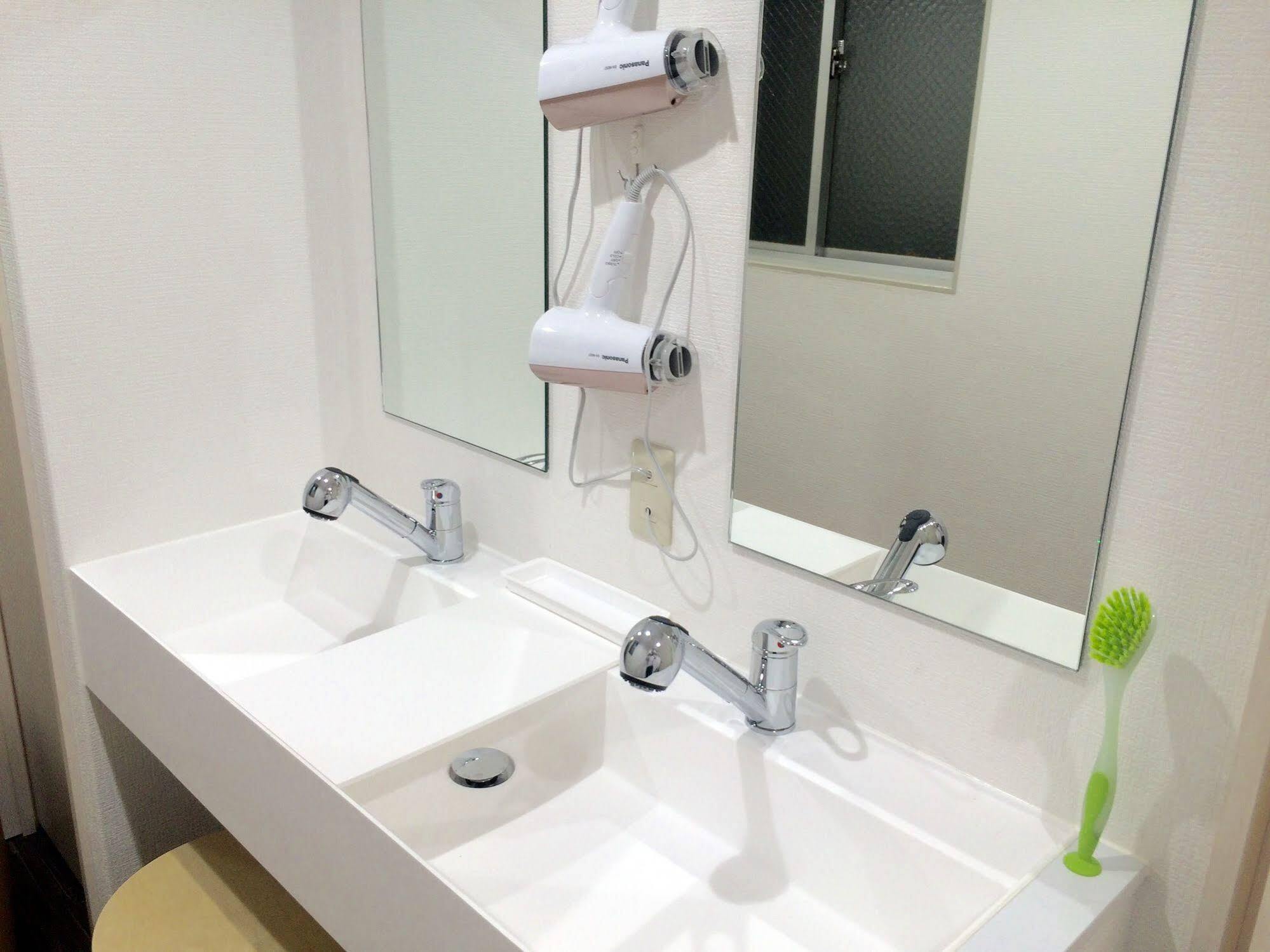אוסקה Coco Hostel Namba מראה חיצוני תמונה